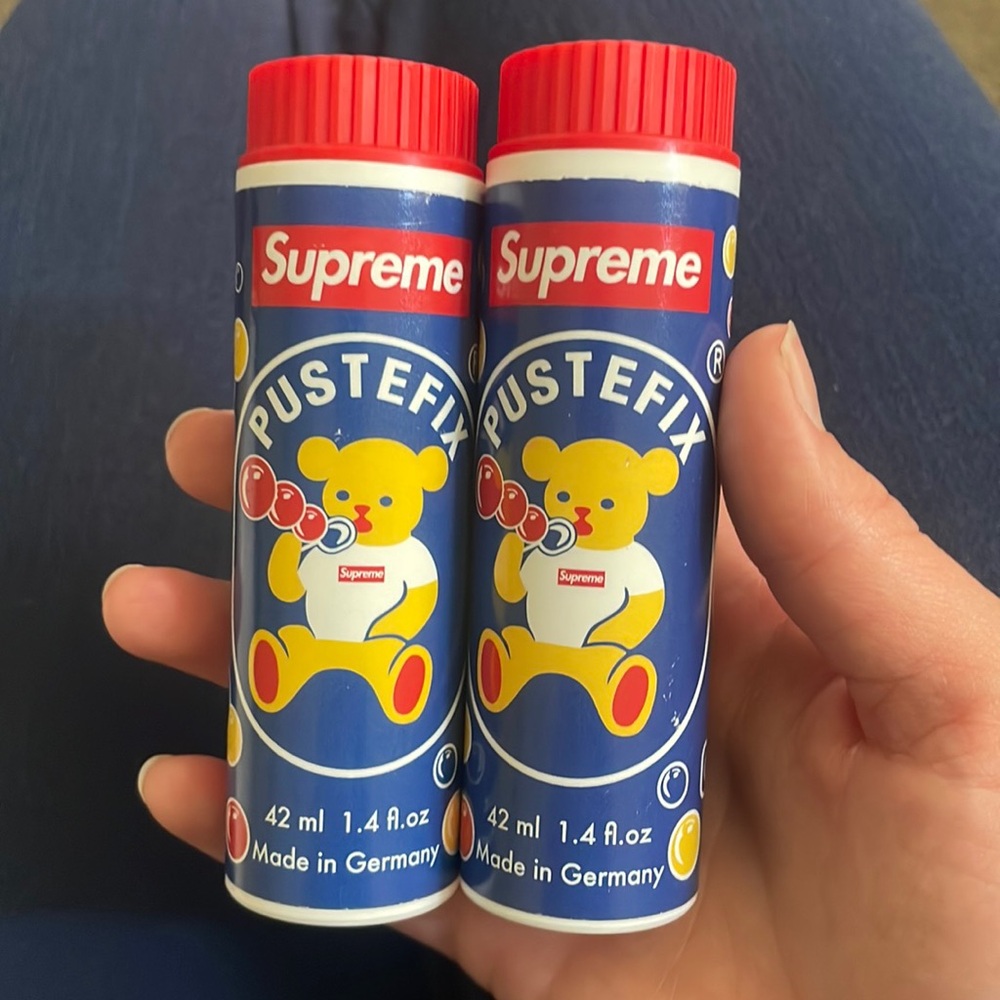 Supreme x Pustefix Bubbles